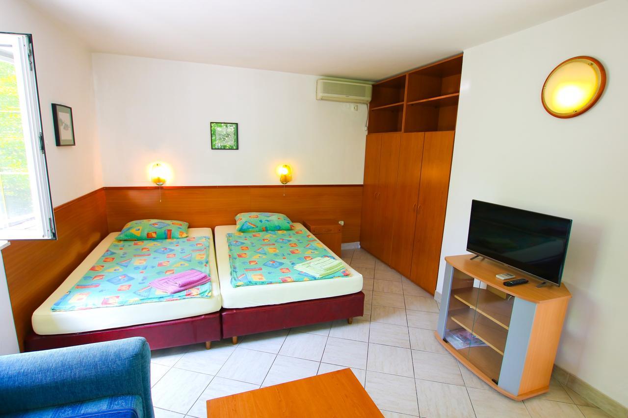 Guest House Saga 赫尔采格诺维 外观 照片